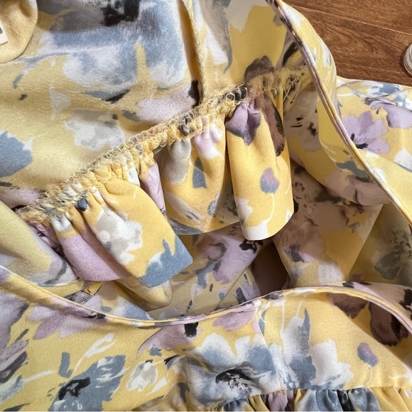 PLEIONE NWOT Yellow Multi Color Floral Print long elastic Sleeve Top size XS - Picture 6 of 11